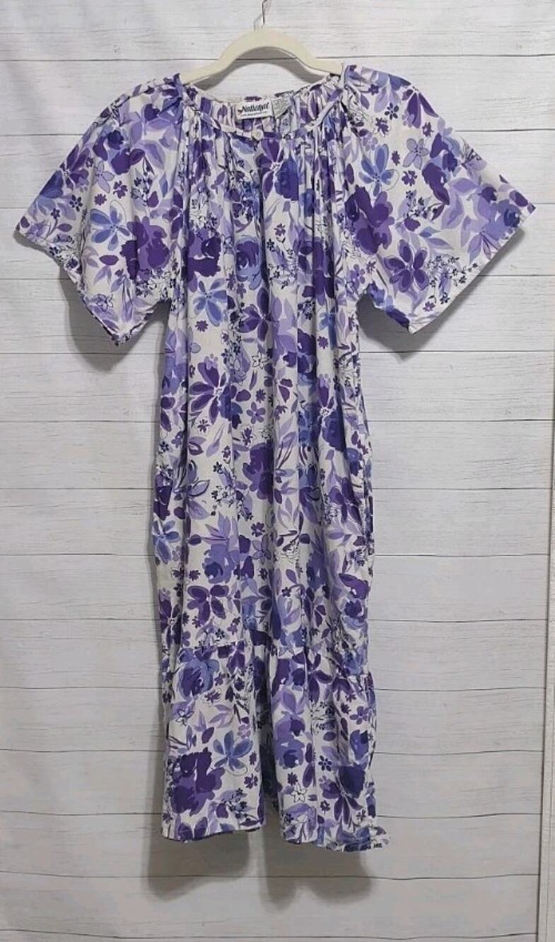 National Women’s House Dress/Muu Muu Gown Size Large (Pre-owned)